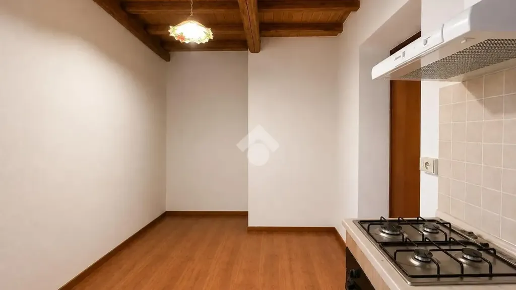 Cucina - Historic Apartments with Piazza View in Bagnaia