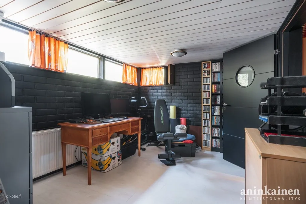 Studio - Spacious Detached House with Garden in Lieto Centre