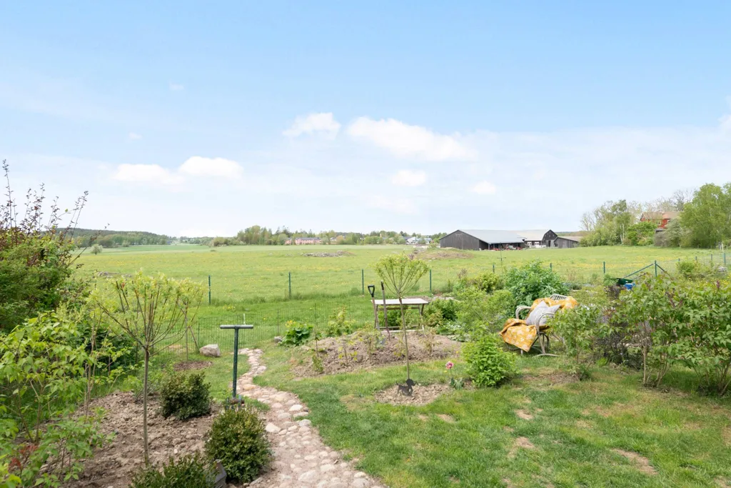 Garden - Apartment with Garden in Nibble Skogsbrynsby