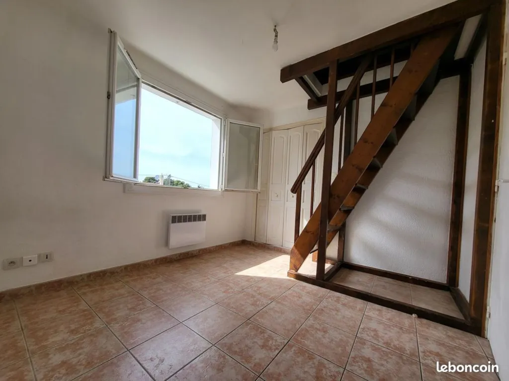 Toad - 3-Bed Apartment with Balcony in Châteauneuf-les-Martigues