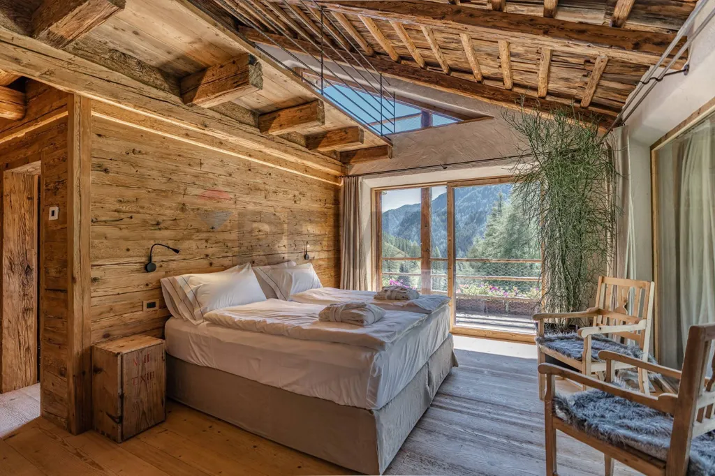 Magamistoad - Luxury Chalet with Private Helipad in Arabba