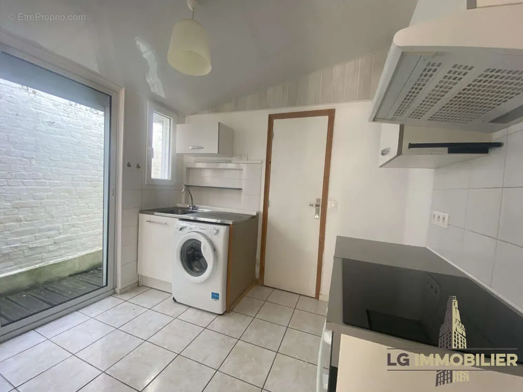 Köök - Compact Maison in Saint Roch, Amiens