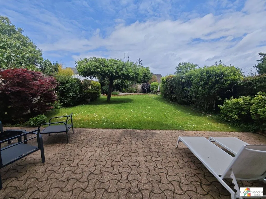 Jardin - Maison Luxueuse avec Jardin à Pontault-Combault