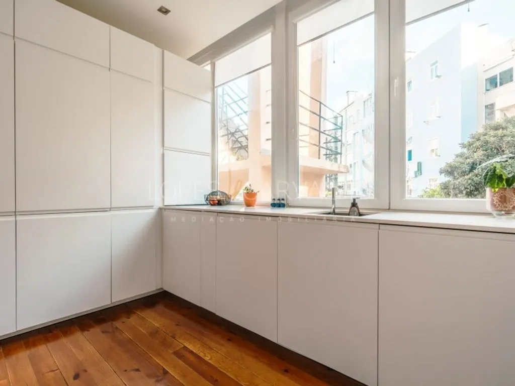 Köök - Luxury Apartment with High Ceilings in Lisbon