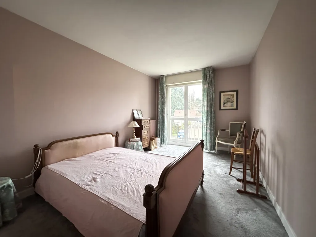 Magamistoad - Apartment with Balcony in Chambourcy