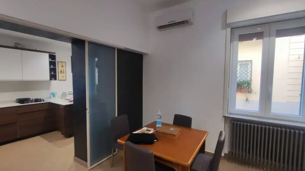 Söögituba - Modernised Two-Bedroom Apartment in Messina