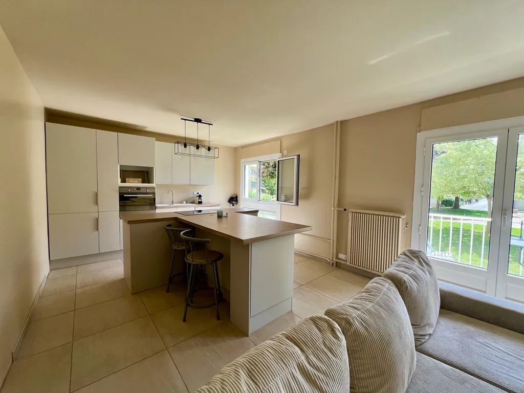 Köök - Original 2-Bed Flat with Balcony in Houilles