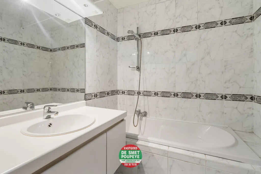 Bagni - Corner Apartment with Private Garden in Beernem