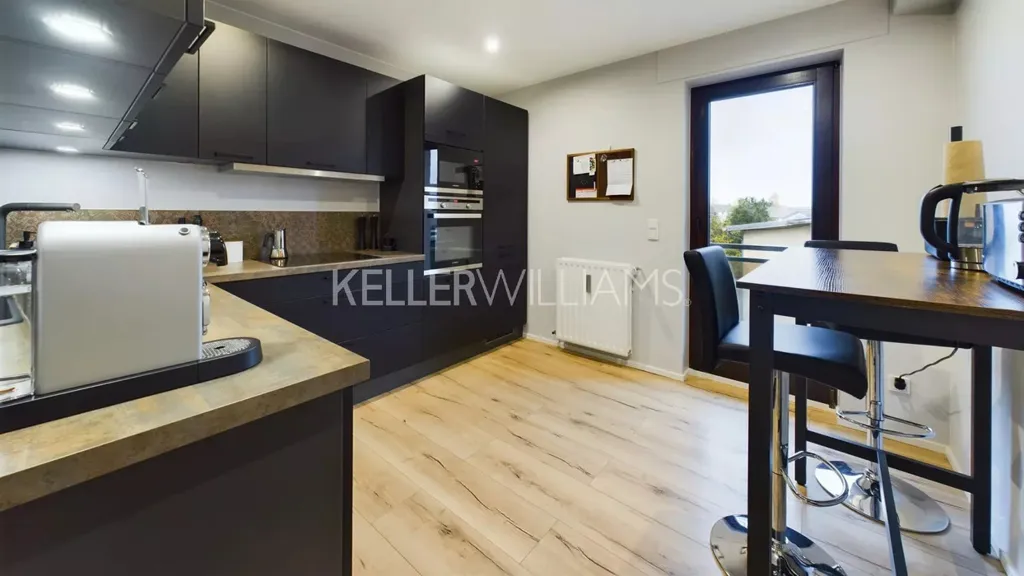 Cuisine - Appartement meublé avec 2 balcons à Rollingen - Mersch