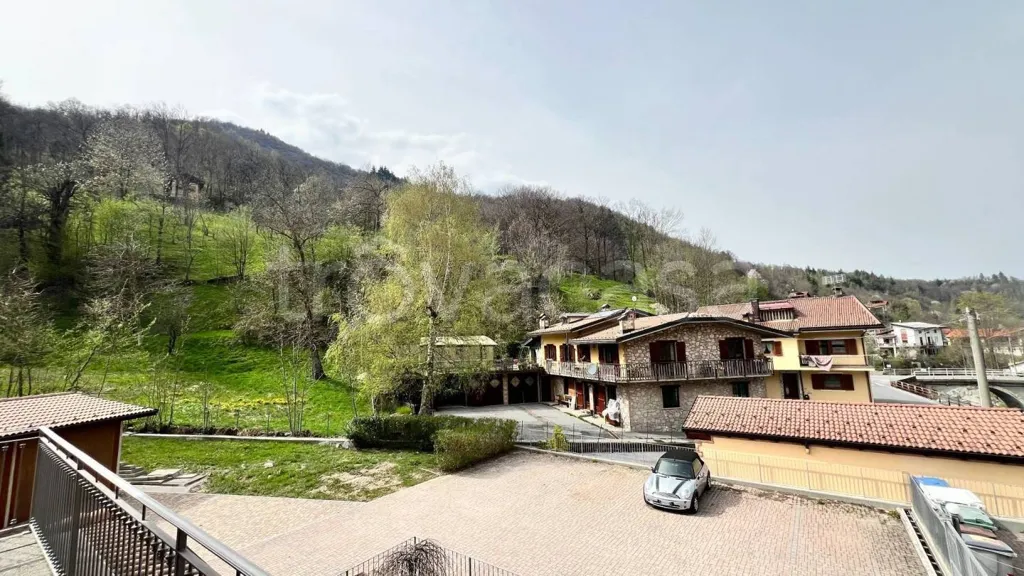 Balcon - Trilocale with Mountain Views in Chiusa di Pesio