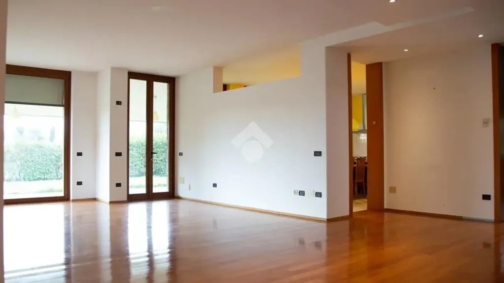 Elutuba - Villa with Pool Potential in Adro