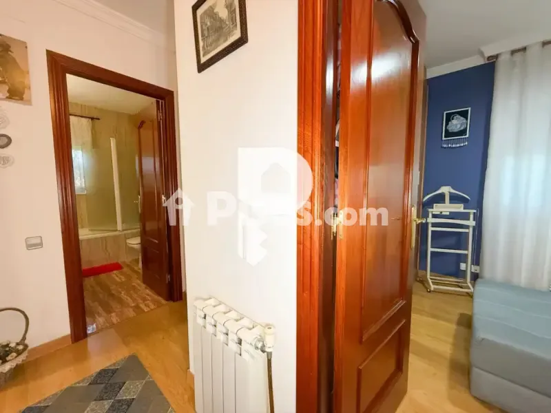 Entrée - Detached House with Pool in Sant Esteve Sesrovires