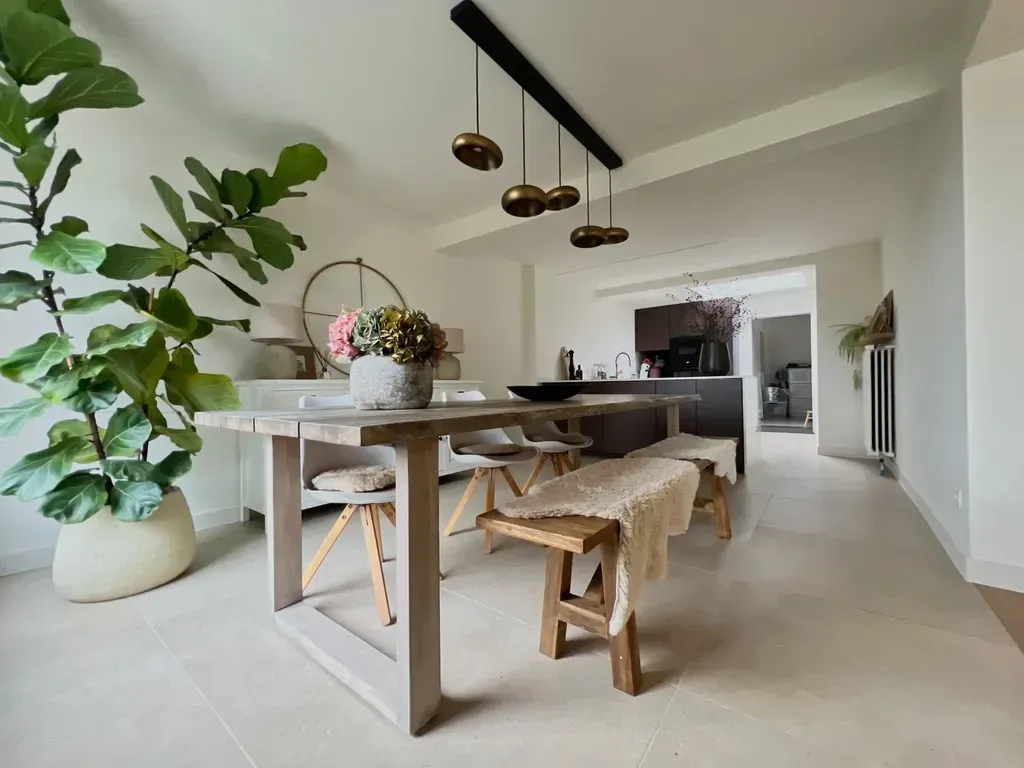 Salle à manger - Maison Rénovée avec Jardin à Ruddervoorde