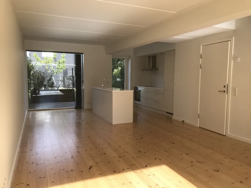 Séjour - Two-Storey Terraced House with Balcony in Ringsted