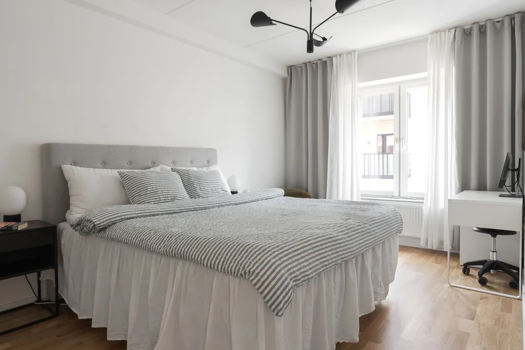 Chambres - Modern Apartment with Balcony in Göteborg