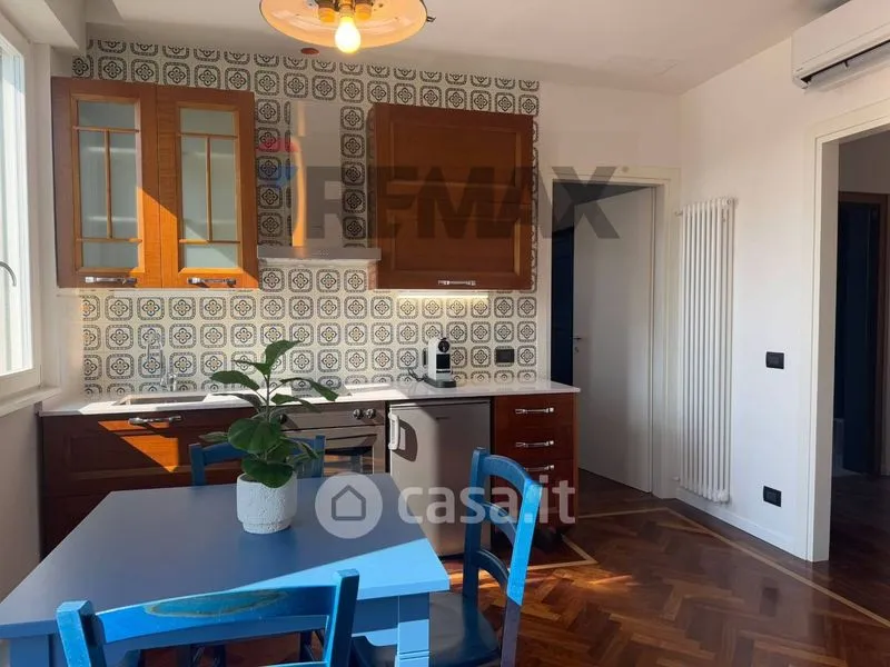 Salle à manger - Rearranged Three-Bedroom Apartment in Isola della Scala