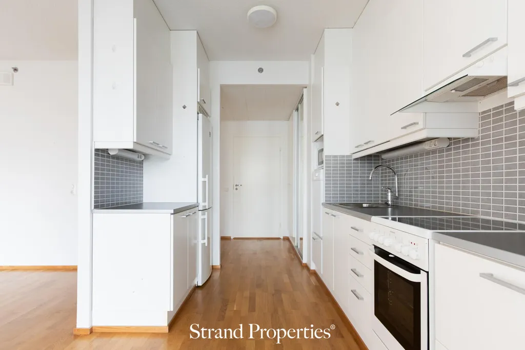 Köök - Apartment with Balcony in Tampere Centre