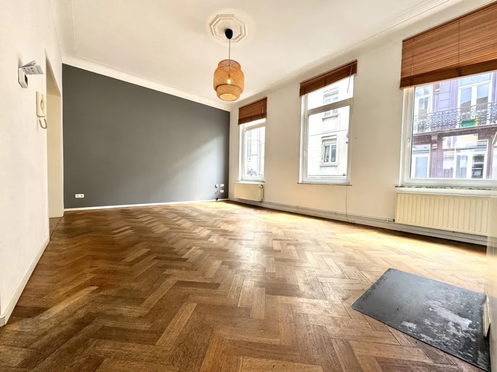 Soggiorno - Triplex with Terrace in Ixelles, Brussels