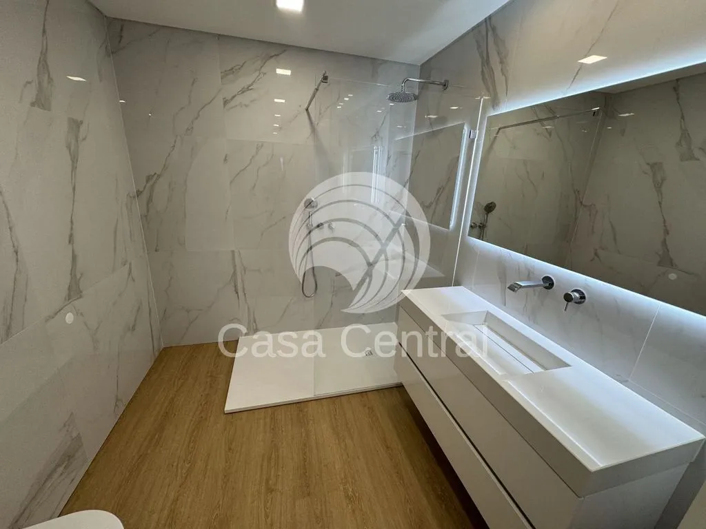 Vannitoad - Luxury House with Pool in Loures