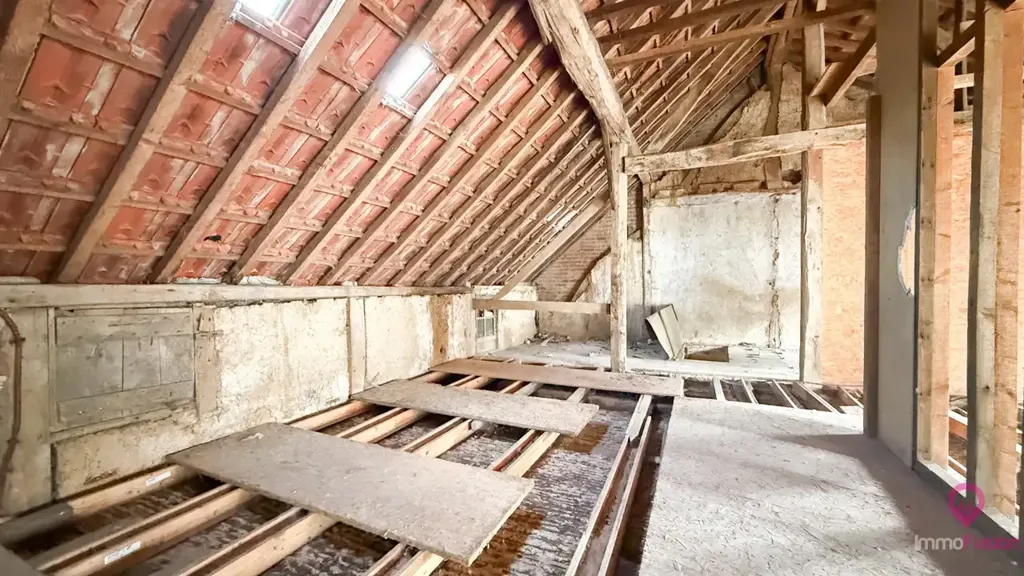 Stanze - Renovatable House with Garden in Heers