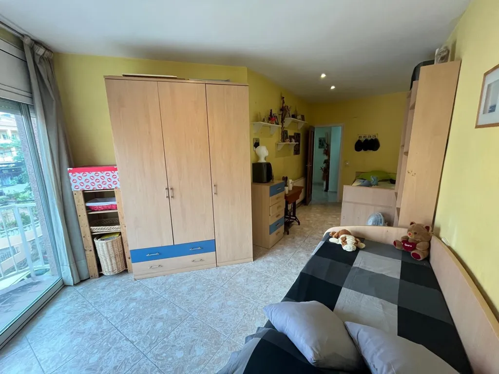 Chambres - Spacious Flat with Balcony in Roses