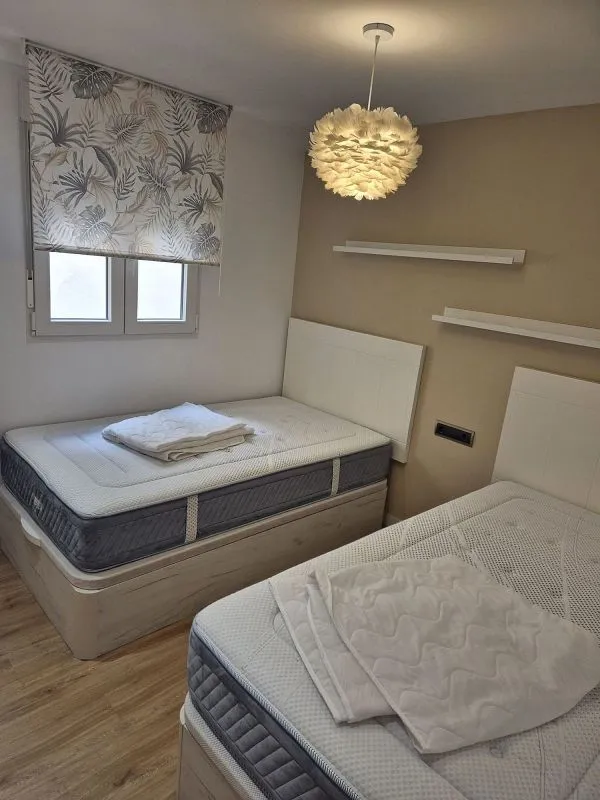 Camere da letto - 2-Bedroom Flat with Balcony in Orriols