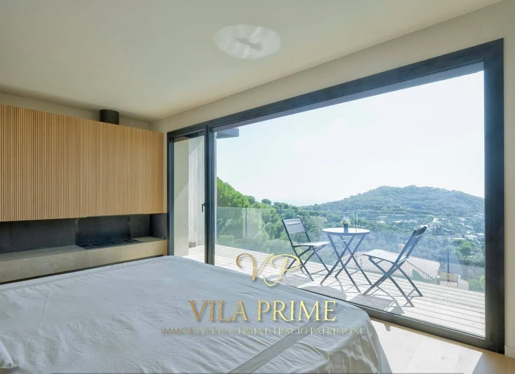 Chambres - Luxury Villa with Sea Views in Cabrils