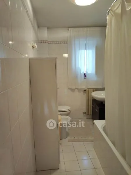 Bathrooms - Trilocale with Terrace in Aci Sant'Antonio