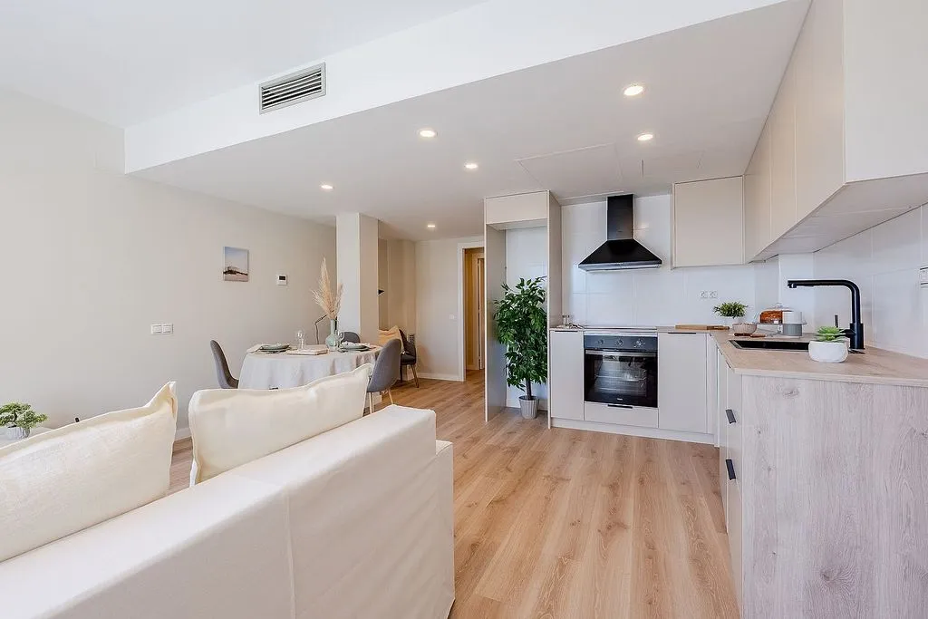 Séjour - Bright Apartment with Sea View in Mataró Centre