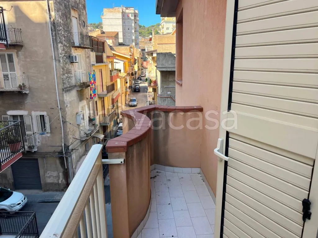 Balcon - Independent House with Balcony in Licata