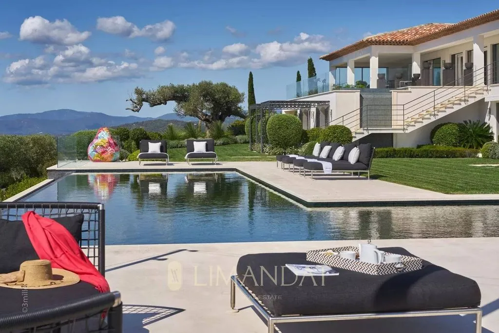 Bassein - Luxury Villa with Sea View in Grimaud