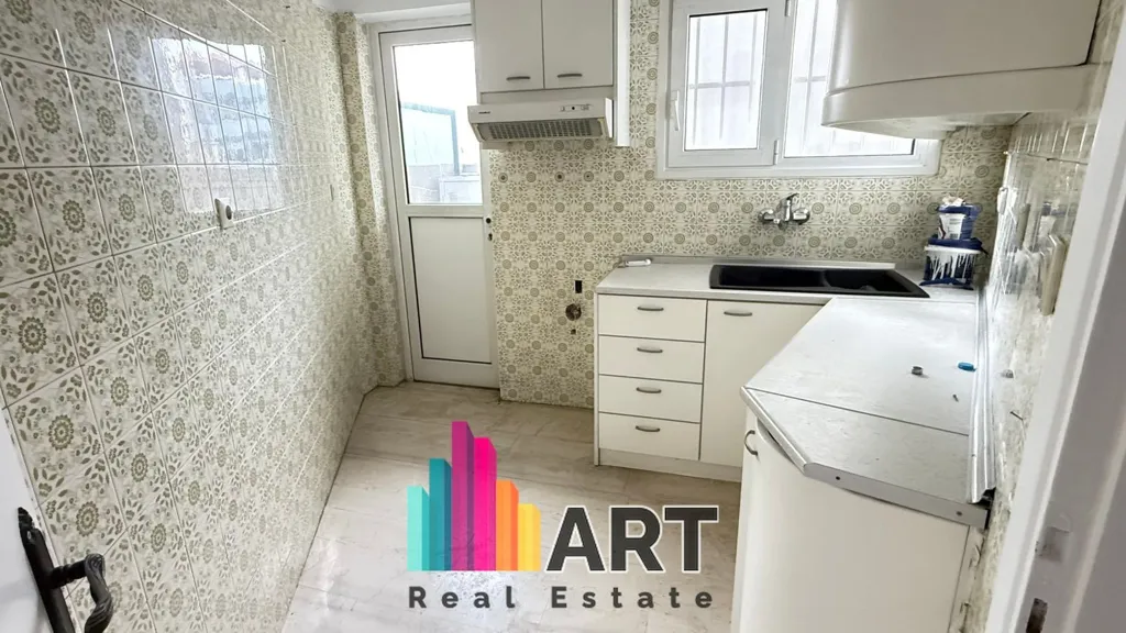 Cuisine - Corner Apartment with Sea View in Palaió Fáliró