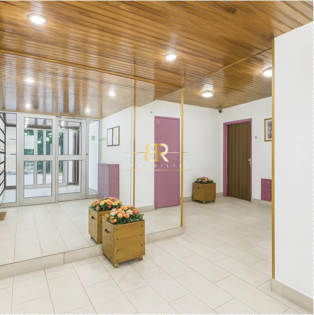 Ingresso - Bright 2-Bed Flat with Garden View in Chelles