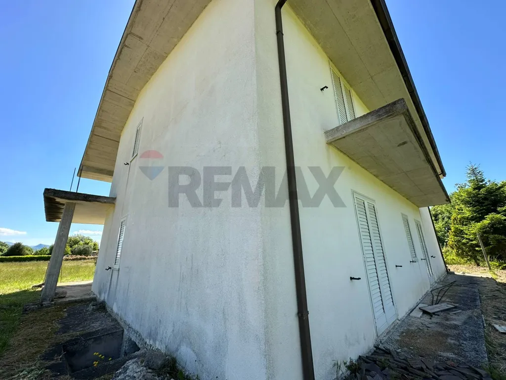 Esterno - Customisable House with Balcony in Rocchetta a Volturno