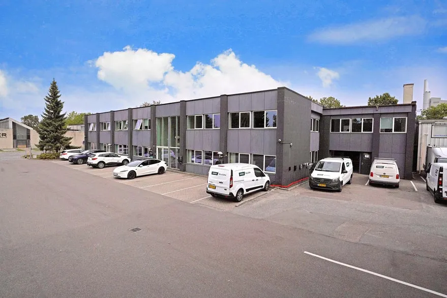 Extérieur - Commercial Space with Showrooms in Glostrup