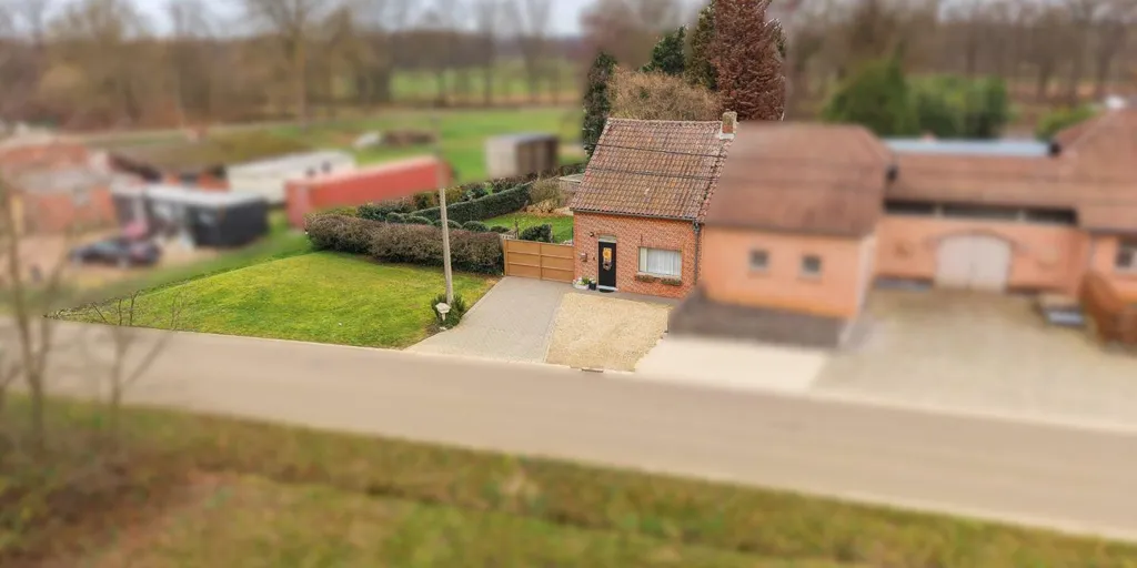 Õhuvaade - Half-Open Building with Large Garden in Lummen