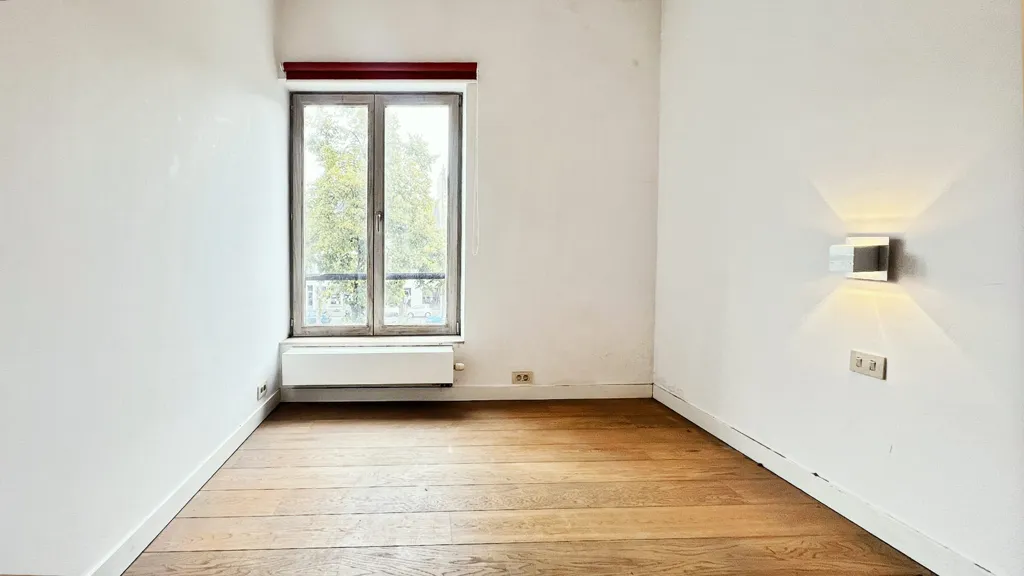 Rooms - Duplex Apartment with City Centre View in Brussels