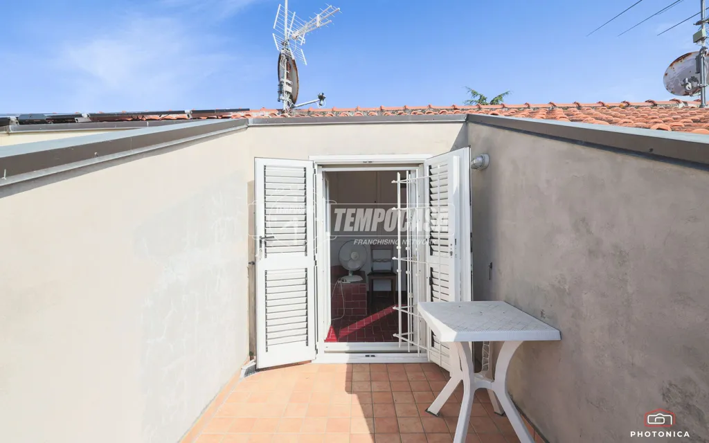 Terrass - Terraced Villa with Two Apartments in Cattolica