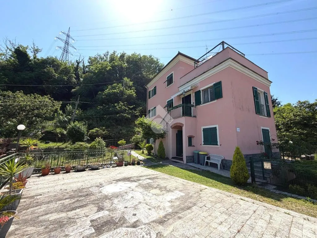 Extérieur - Villa with Terrace and Garden in Serra Riccò