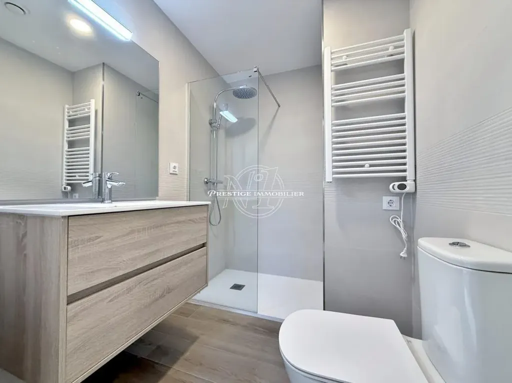 Salles de bain - Luxury Villa with Sea View in Llançà