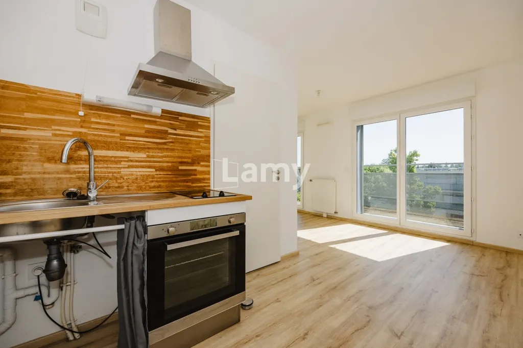 Köök - Modern Flat with Balcony in Rennes