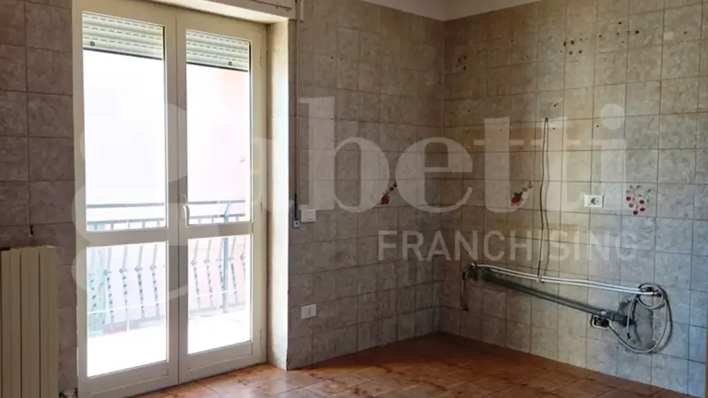Toad - Spacious Apartment with Balconies in Marano Marchesato