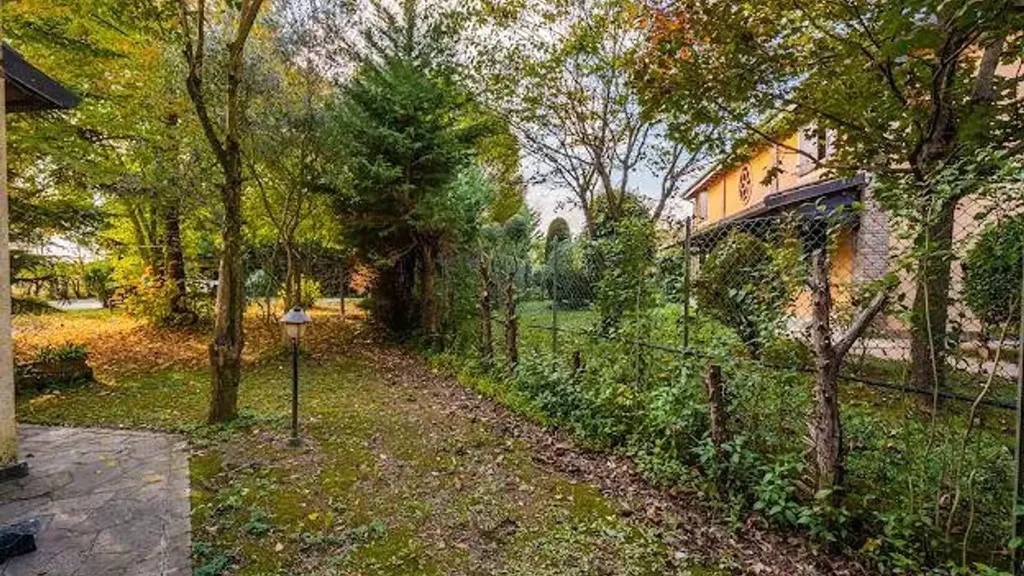 Jardin - Rustic Villa with Garden in Castelfranco Emilia