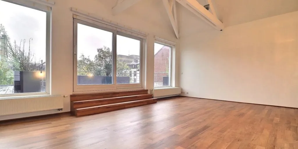 Soggiorno - Duplex with Terraces in Ixelles