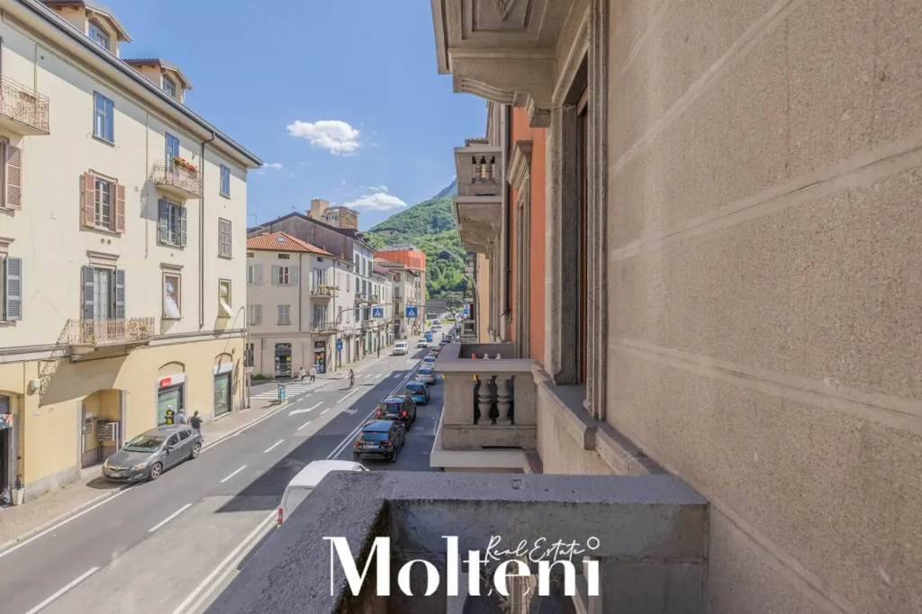 Balcony - Apartment with Double Exposure in Lecco