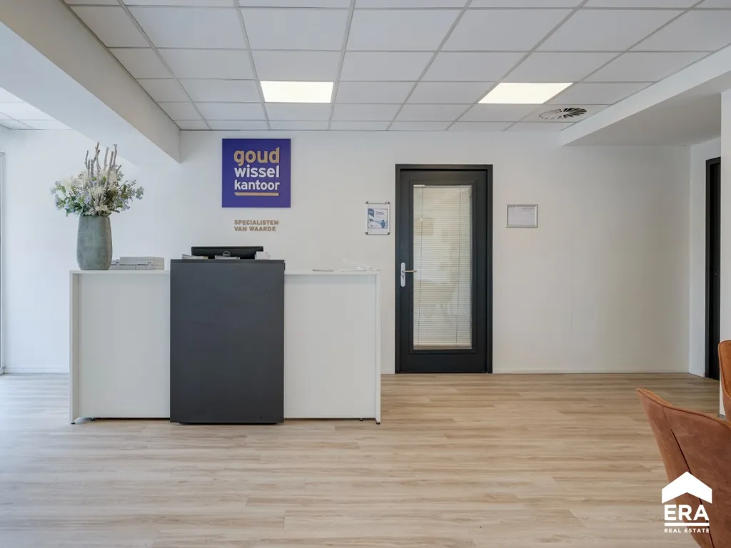 Entrée - Local Commercial à Hasselt Centre avec Vue