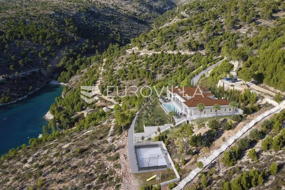 Vista aerea - Luxury Villa with Seafront in Nerežišća
