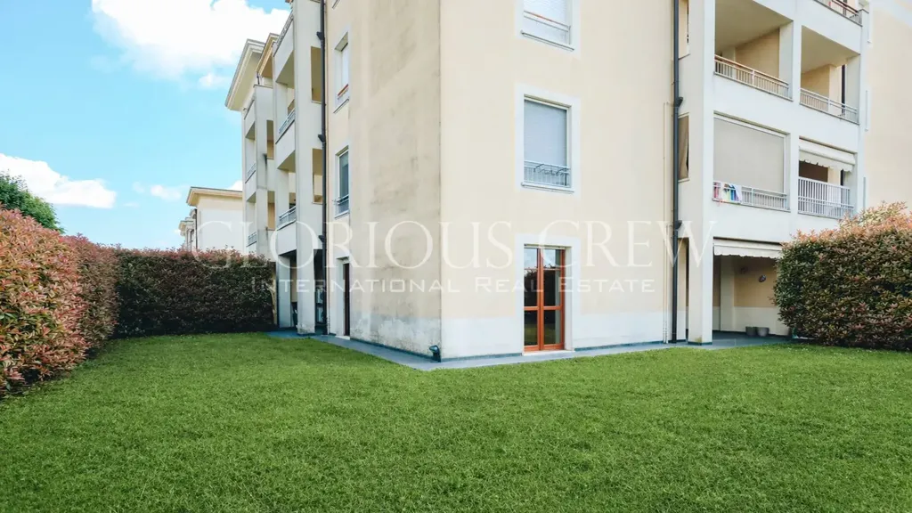 Jardin - Modern Apartment with Private Garden in Mazzano
