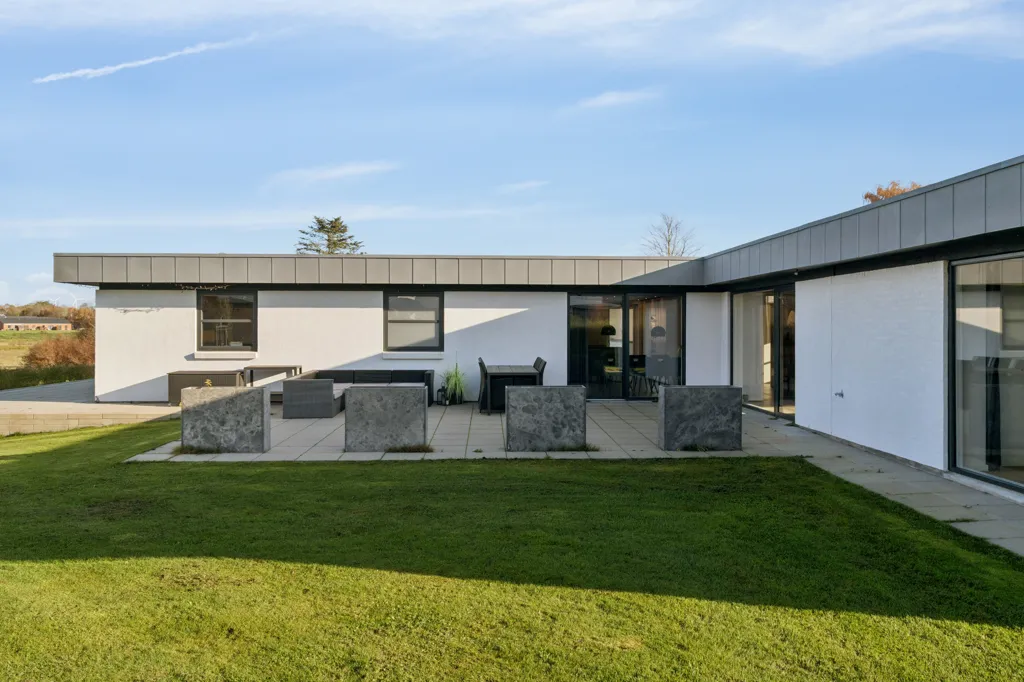 Extérieur - Villa with Separate Parent Suite in Ørsted