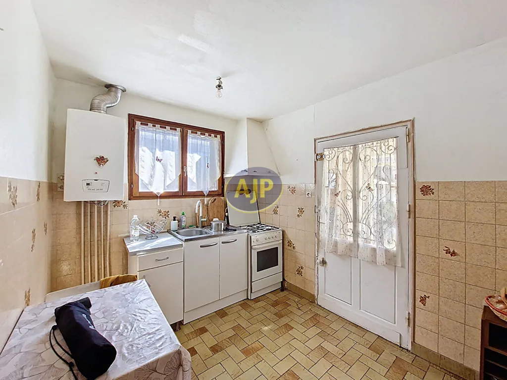 Cuisine - Maison de 3 Pièces au Centre de Mérignac